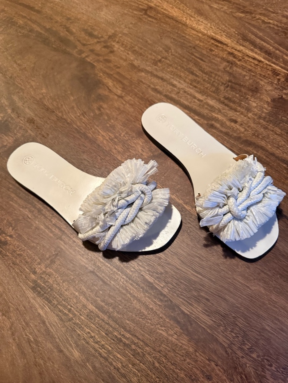 Tory Burch Cream Braided Fringe Slide Sandals - Size 8 - Picture 3 of 4